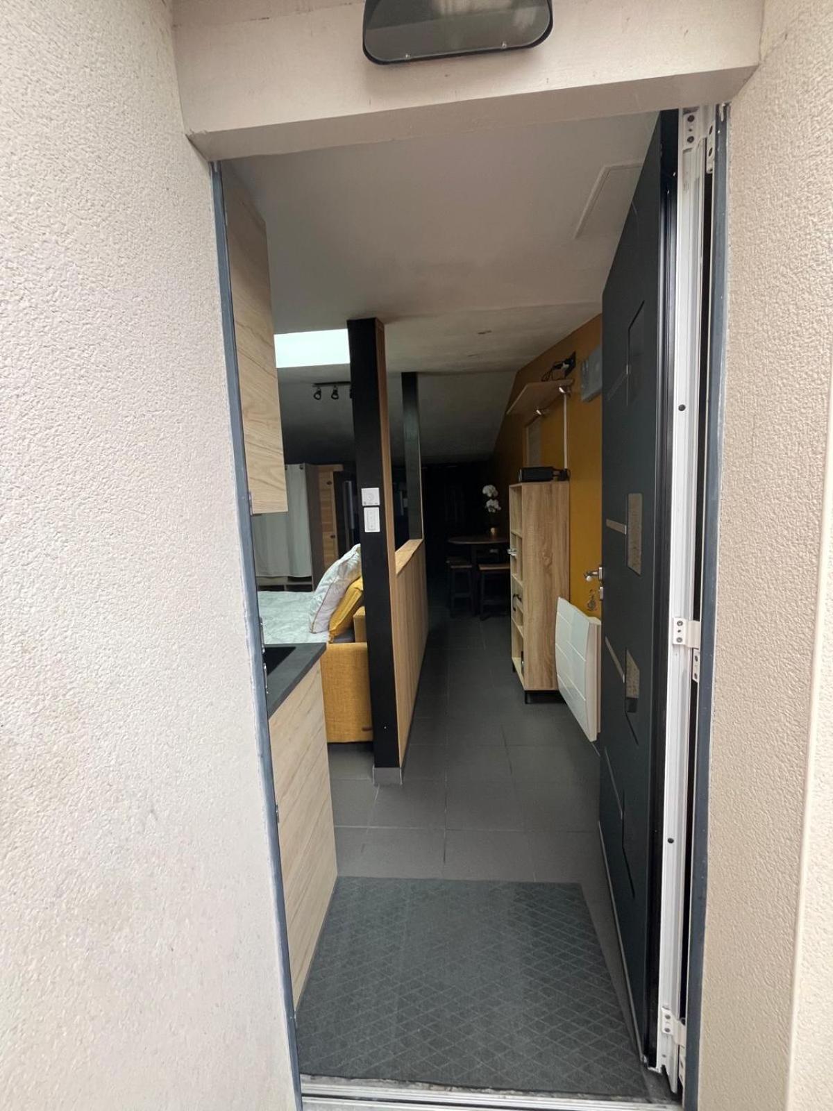 Suite Avec Sauna 36M² Ниор Екстериор снимка